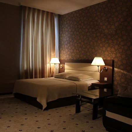 Hotel Empire Kutaisi Pokój zdjęcie